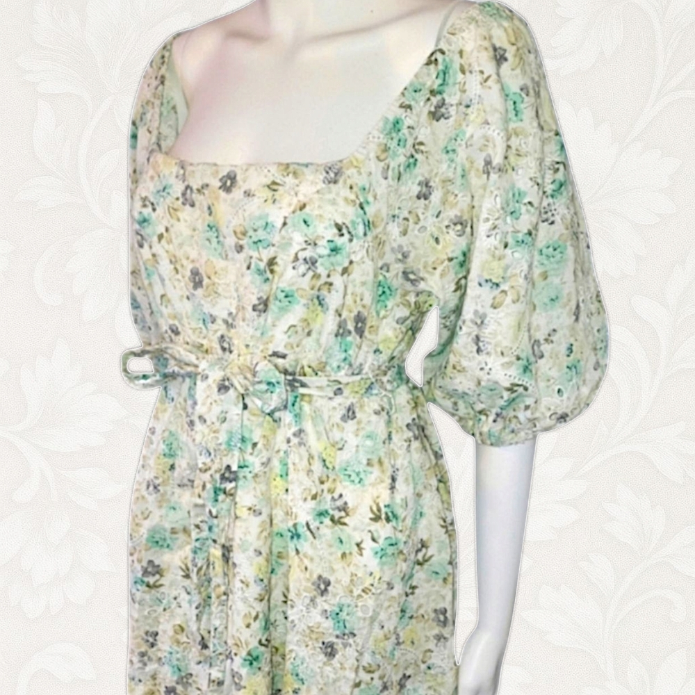 MinkPink Floral Eyelet Dress – Coquette, Cottagecore, & Light Academia size L